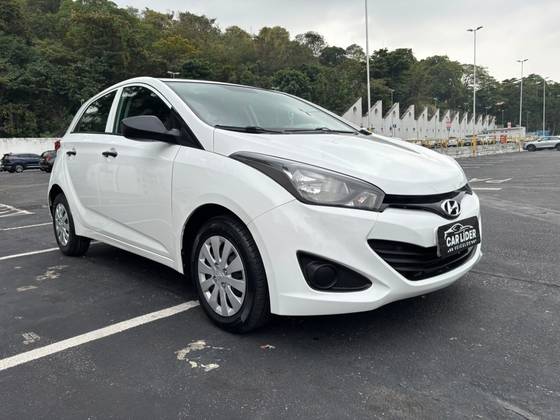HYUNDAI HB20 1.0 COMFORT 12V FLEX 4P MANUAL HYUNDAI HB20 1.0 COMFORT 12V FLEX 4P MANUAL